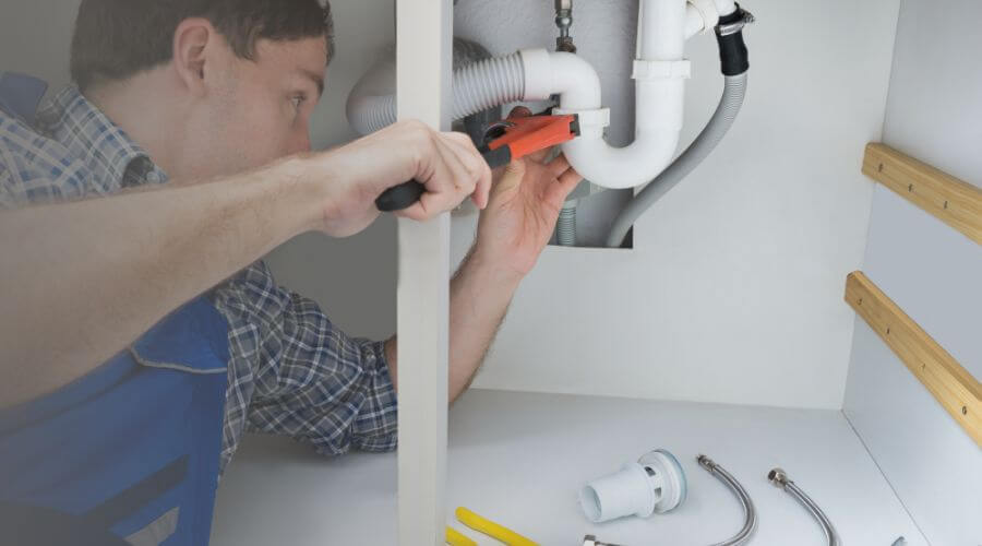 Local tankless water heater installation in Kingston, MO